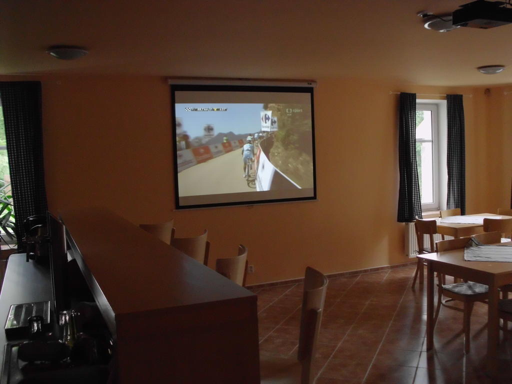 Apartmany Doma Janov nad Nisou Zewnętrze zdjęcie